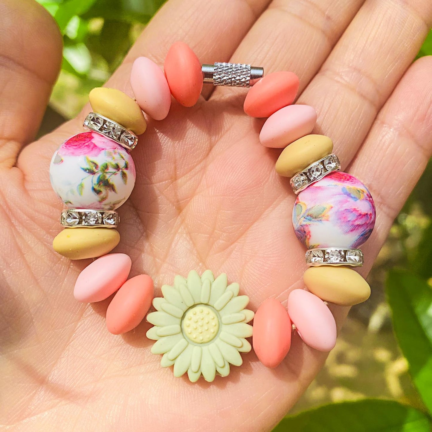Tumbler Charms for Stanley Cups with Handle, Cup Charms for Stanley Accessories, Personalized Cup Shape and Beads Bracelet Charm for Simple Modern, Keychain Jewelry Accessories for Water Bottle